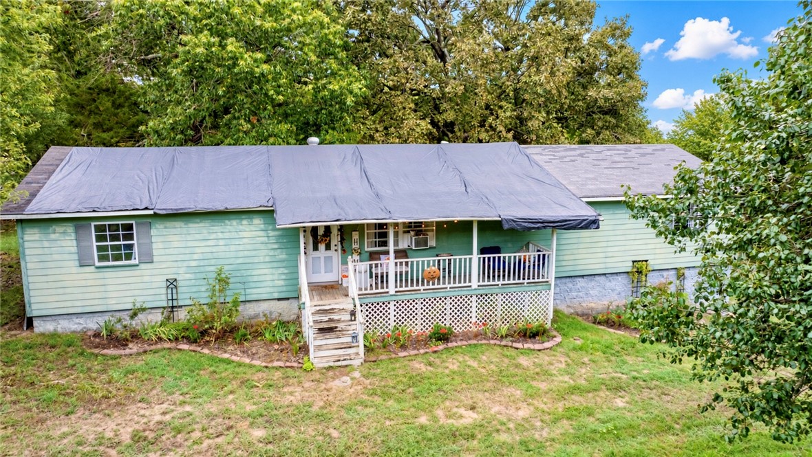 22016 War Eagle Blacktop Road Springdale, AR 72764 - Photo 2 of 32 Gallery Image 2