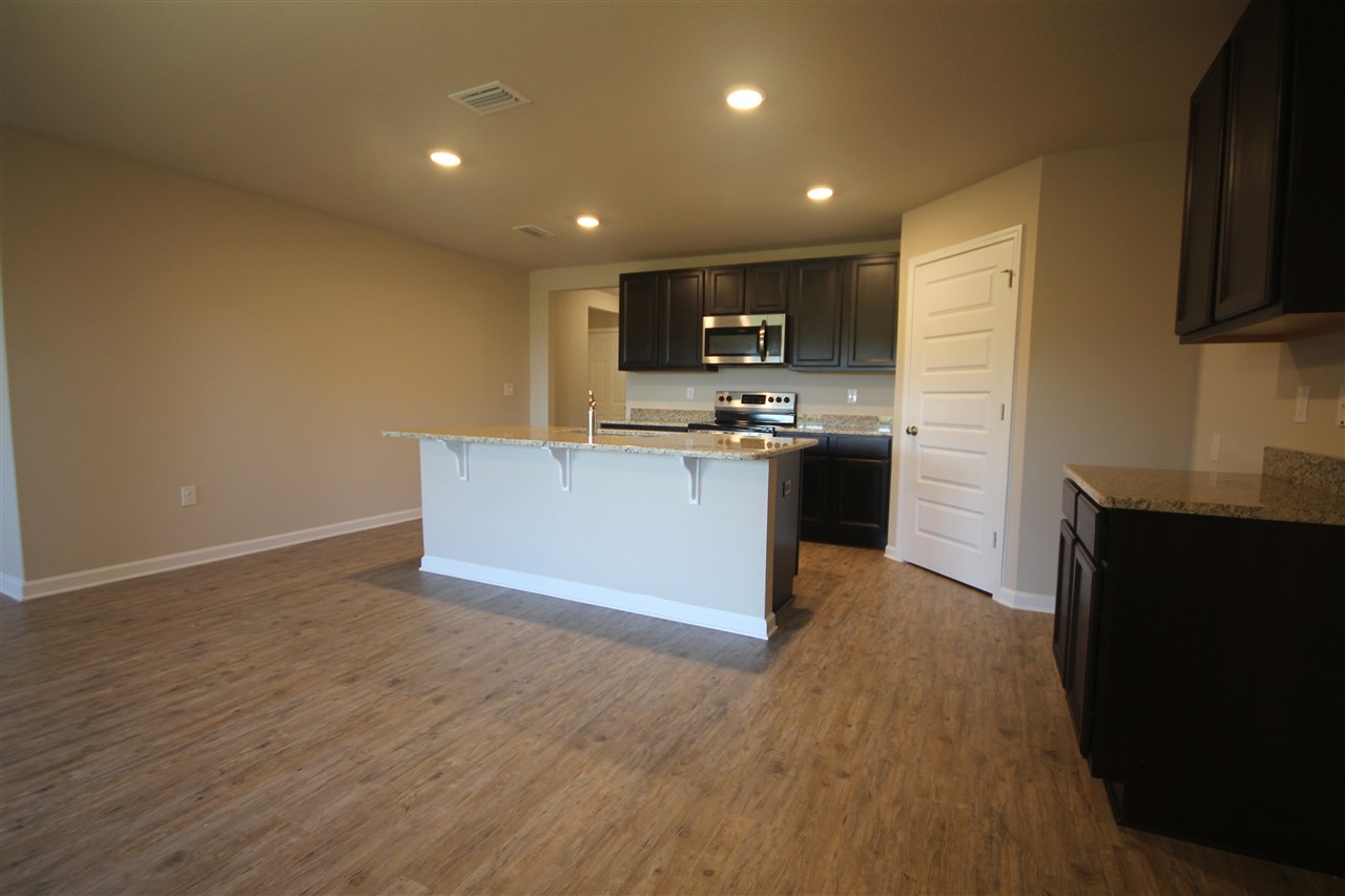 8338 Irwin Loop Daphne, AL 36526 - Photo 4 of 23
