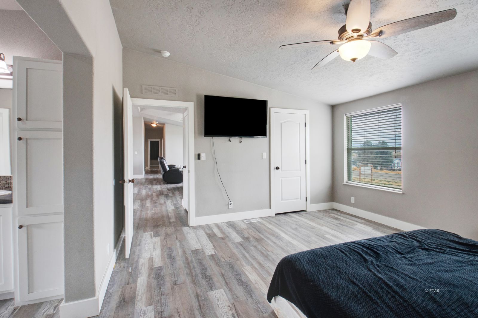 857 Spring Valley Parkway Spring Creek, NV 89815 - Photo 9 of 34 Gallery Image 9