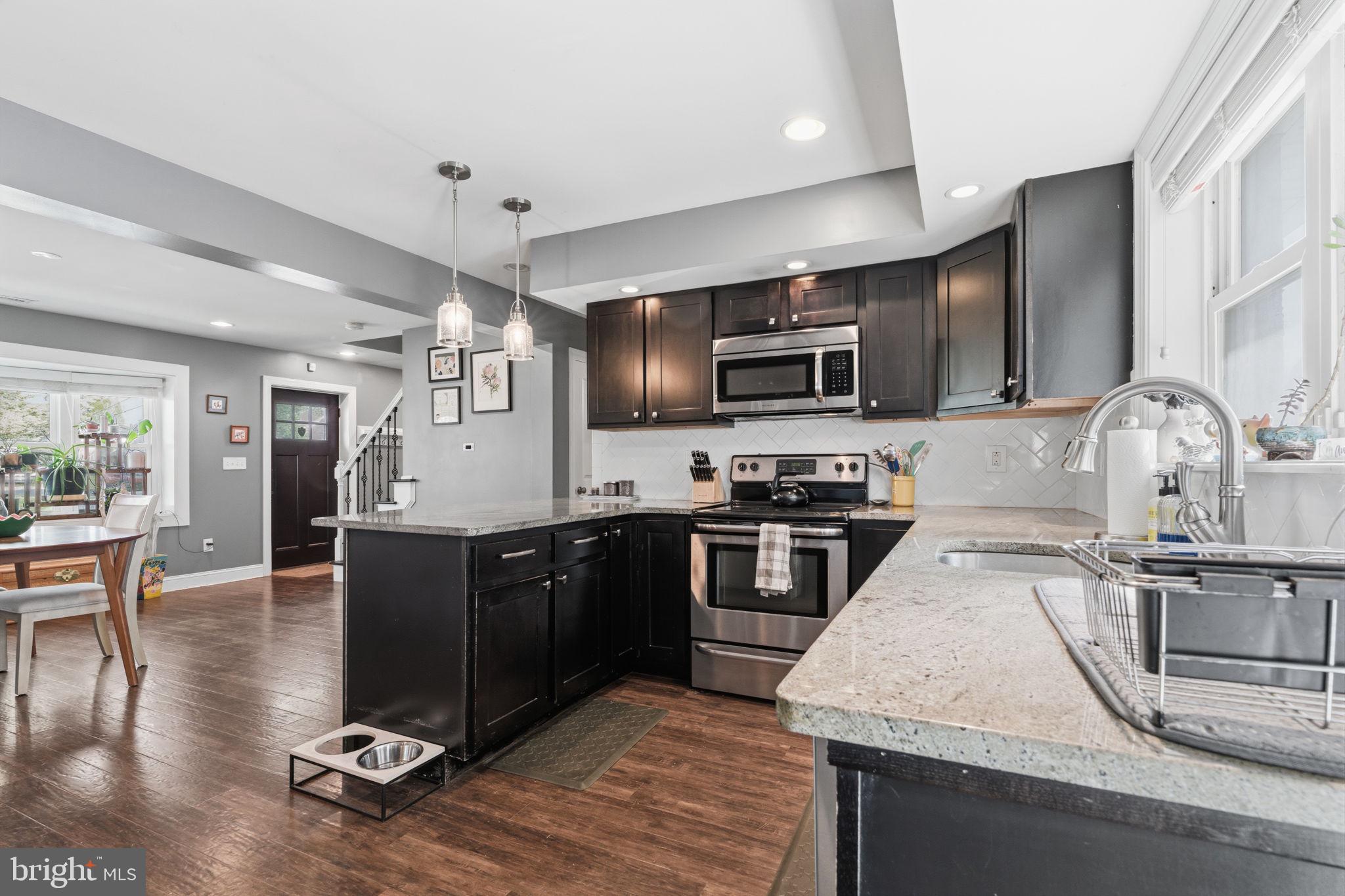 369 Livezey Street Philadelphia, PA 19128 - Photo 12 of 39