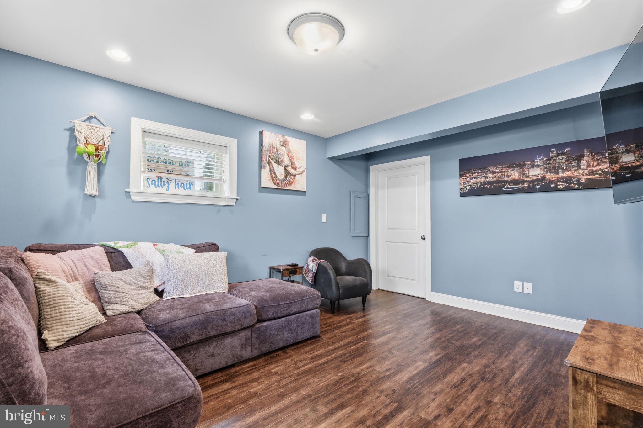 369 Livezey Street Philadelphia, PA 19128 - Photo 14 of 39