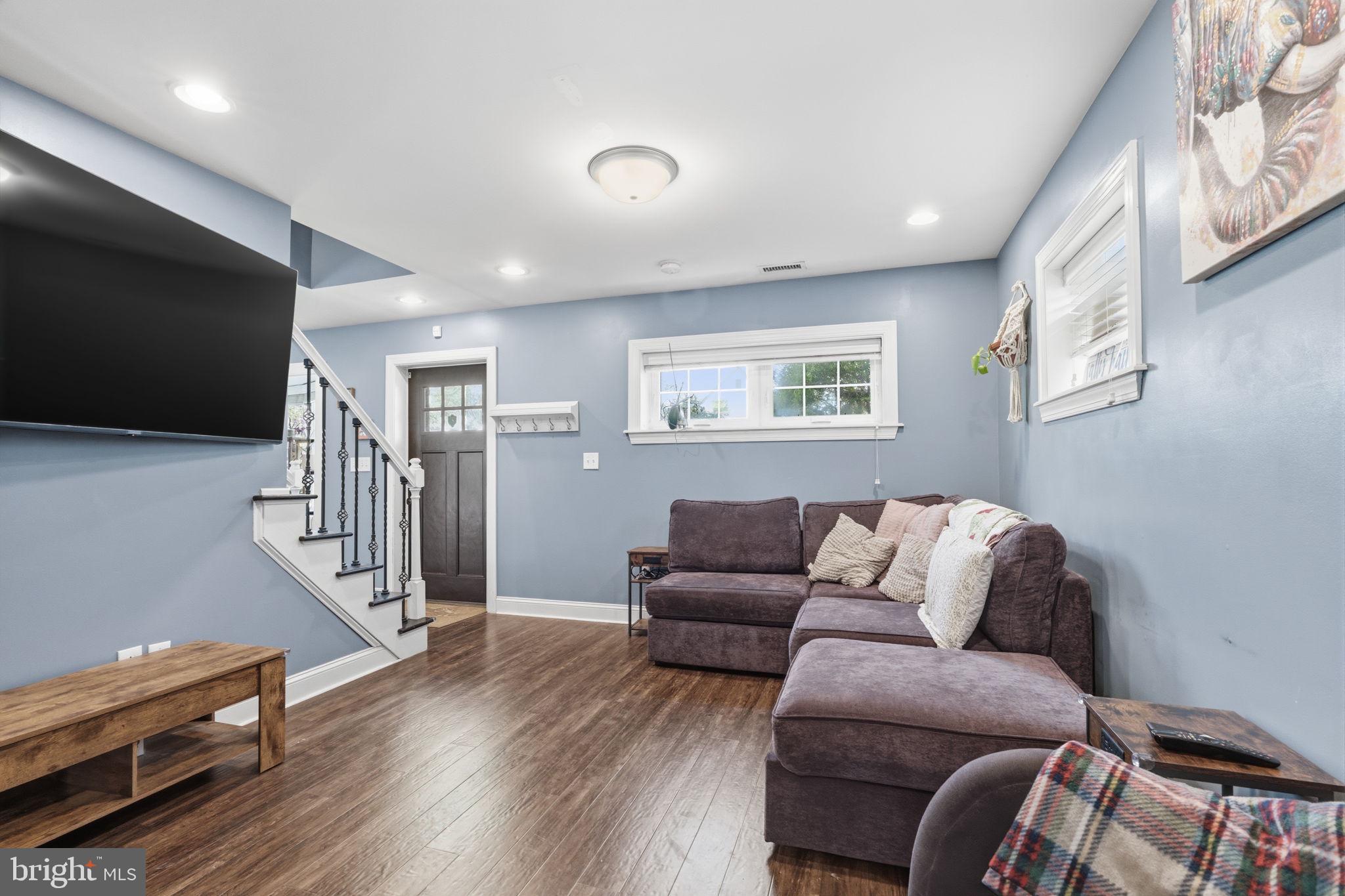 369 Livezey Street Philadelphia, PA 19128 - Photo 15 of 39