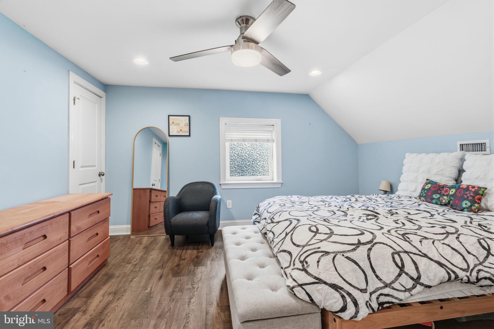 369 Livezey Street Philadelphia, PA 19128 - Photo 20 of 39