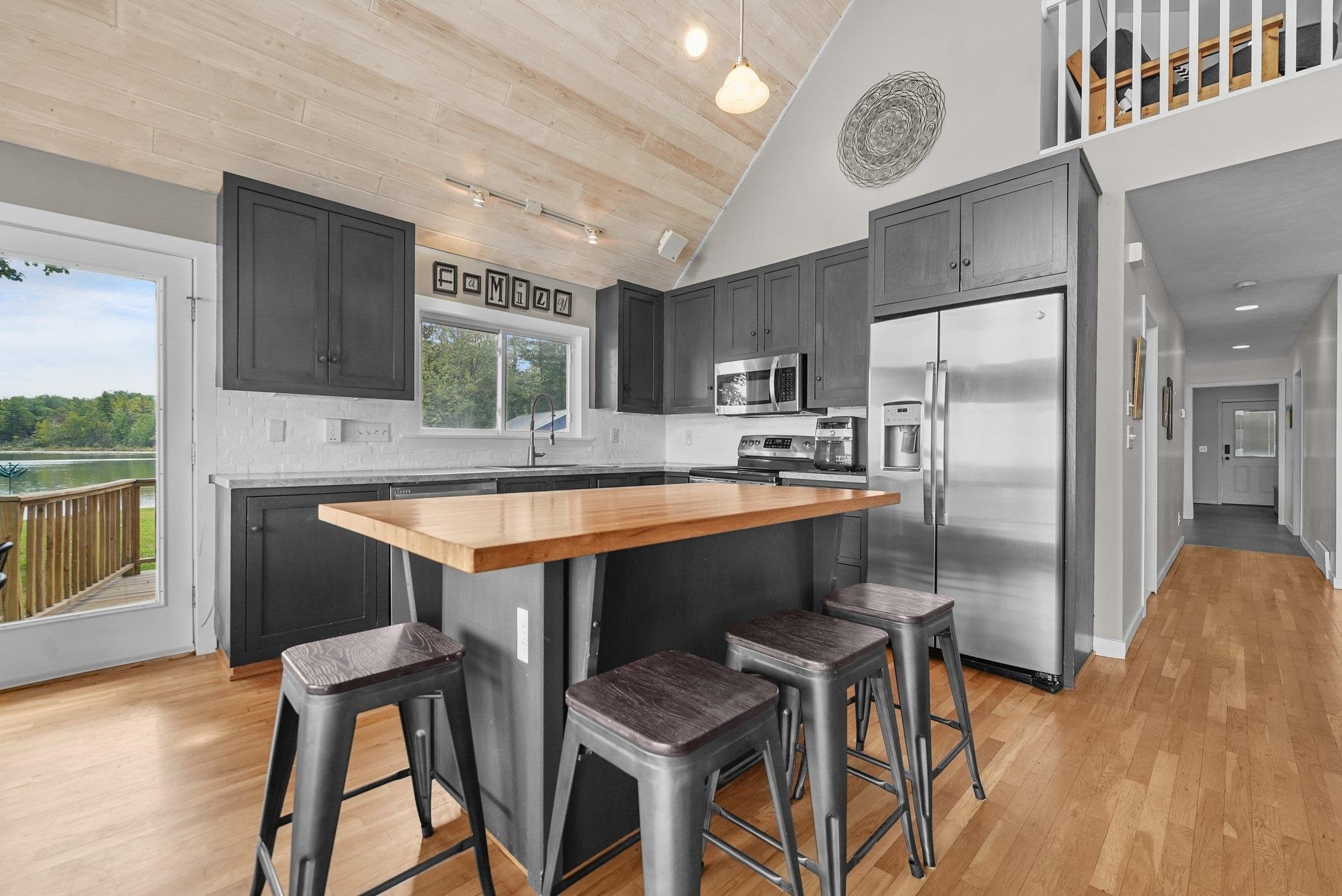 298 Bass Lake Road Traverse City, MI 49685 - Photo 28 of 68 1926620-d2f5cf0e-164f-4132-bfba-4a068eafe3b2.JPG
