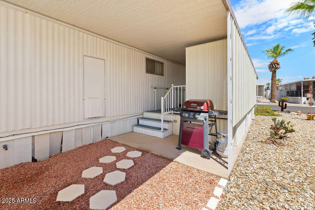 10220 East Apache Trail, Unit 16 Apache Junction, AZ 85120 - Photo 25 of 49 BBQ Grill