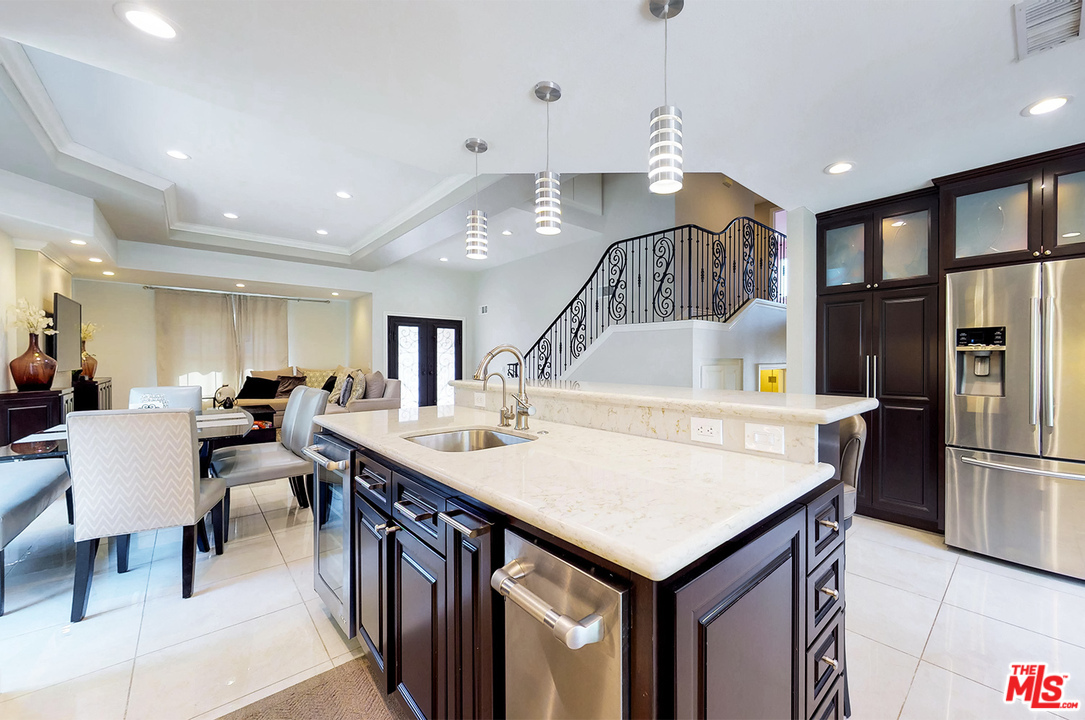 7501 Alpine Way Tujunga, CA 91042 - Photo 1 of 15 Gallery Image 1