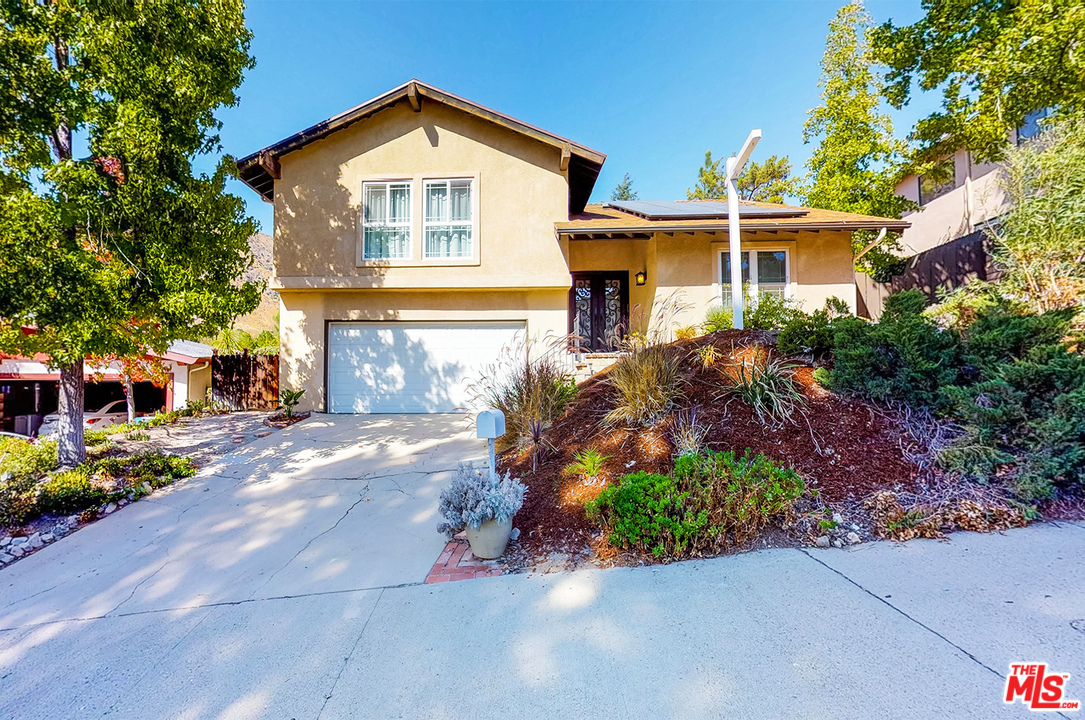 7501 Alpine Way Tujunga, CA 91042 - Photo 2 of 15 Gallery Image 2
