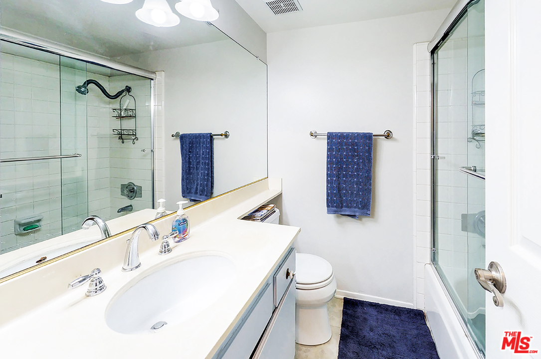 7501 Alpine Way Tujunga, CA 91042 - Photo 13 of 15 Gallery Image 13