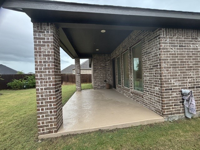 5039 Country Mdws Trail Iowa Colony, TX 77583 - Photo 17 of 19 Large covered patio