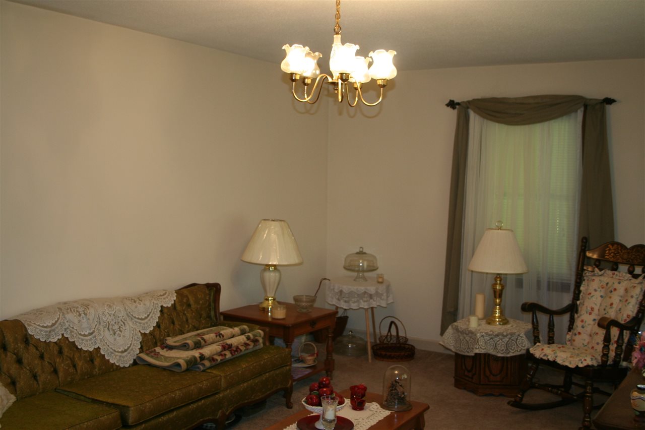 390 State Rd S-42-423 Enoree, SC 29335 - Photo 4 of 23