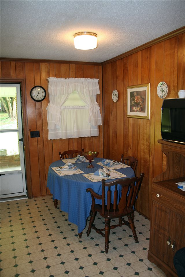 390 State Rd S-42-423 Enoree, SC 29335 - Photo 7 of 23