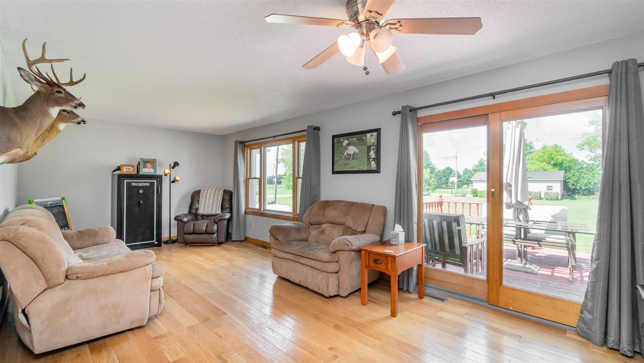4981 East Pleasant Valley Road Shepherd, MI 48883 - Photo 18 of 35 1888853-17.JPG