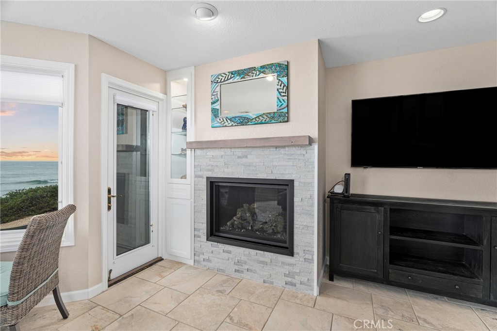 9229 Balboa Avenue, Unit 4 San Simeon, CA 93452 - Photo 13 of 40