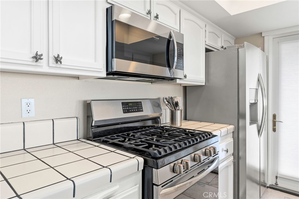 9229 Balboa Avenue, Unit 4 San Simeon, CA 93452 - Photo 15 of 40