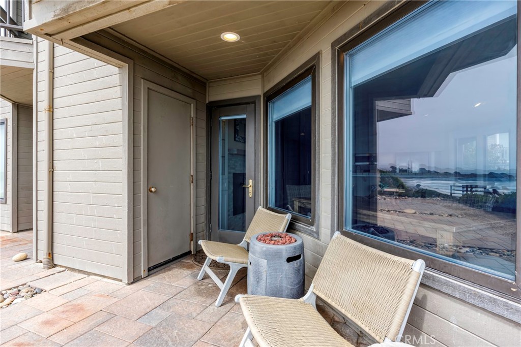 9229 Balboa Avenue, Unit 4 San Simeon, CA 93452 - Photo 5 of 40