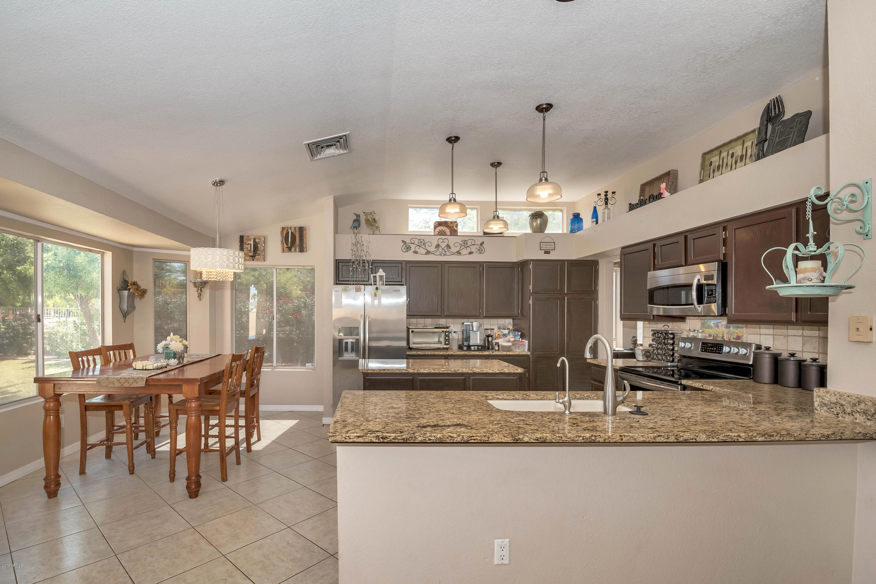 1510 West Post Road Chandler, AZ 85224 - Photo 8 of 28 Kitchen