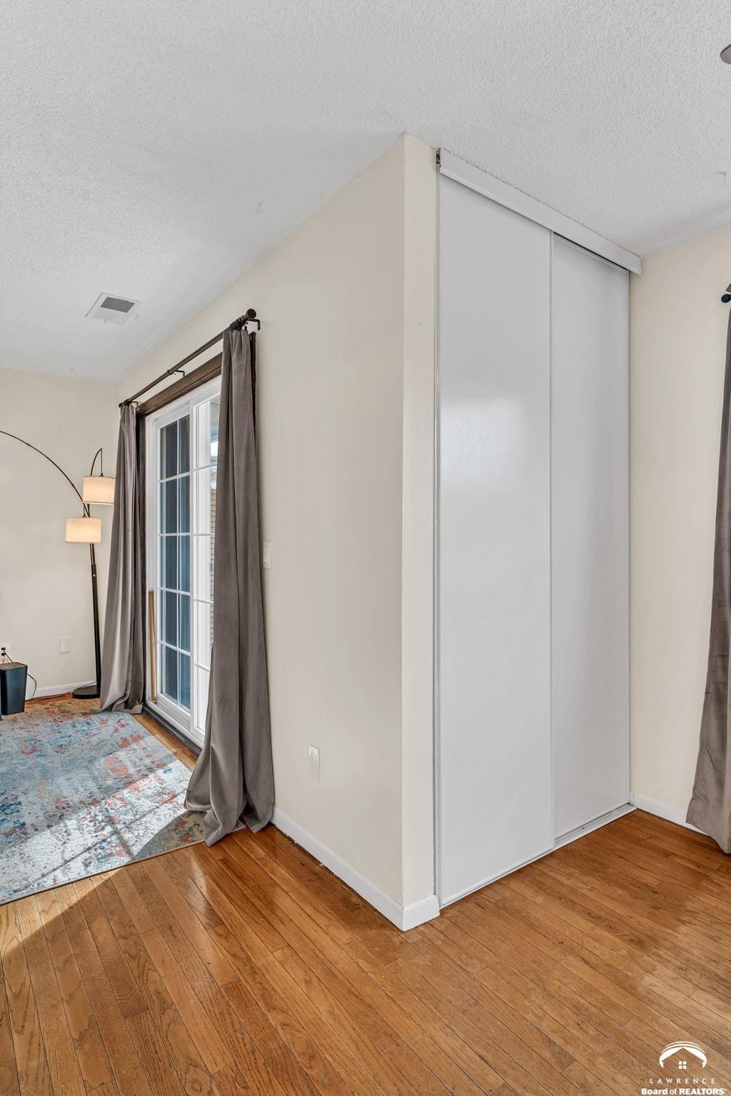 255 North Michigan Street, Unit 77 Lawrence, KS 66044 - Photo 5 of 20