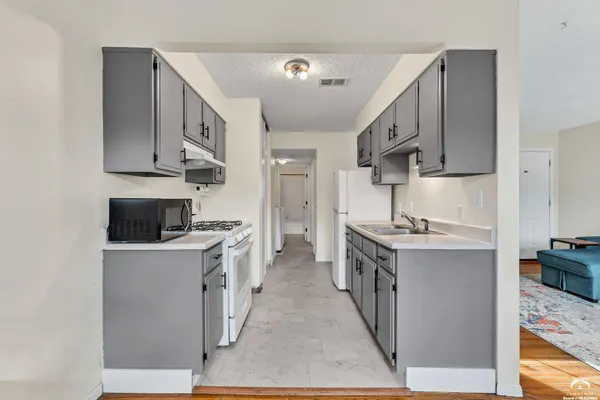 $94,950 | 255 North Michigan Street, Unit 77, Lawrence, KS 66044