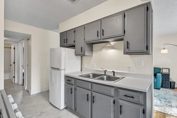 $94,950 | 255 North Michigan Street, Unit 77, Lawrence, KS 66044