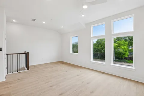 $509,999 | 200 West 56th Street, Unit 1104, Austin, TX 78751