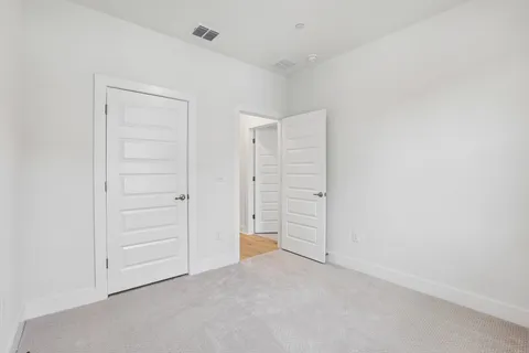 $509,999 | 200 West 56th Street, Unit 1104, Austin, TX 78751