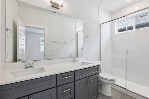 $509,999 | 200 West 56th Street, Unit 1104, Austin, TX 78751