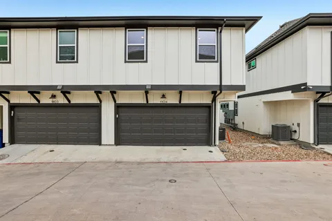 $509,999 | 200 West 56th Street, Unit 1104, Austin, TX 78751