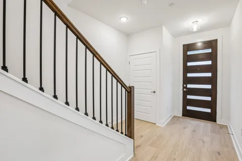 $509,999 | 200 West 56th Street, Unit 1104, Austin, TX 78751
