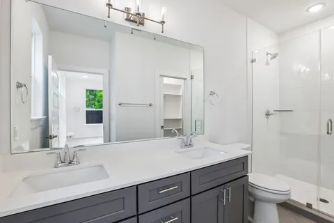 $509,999 | 200 West 56th Street, Unit 1104, Austin, TX 78751