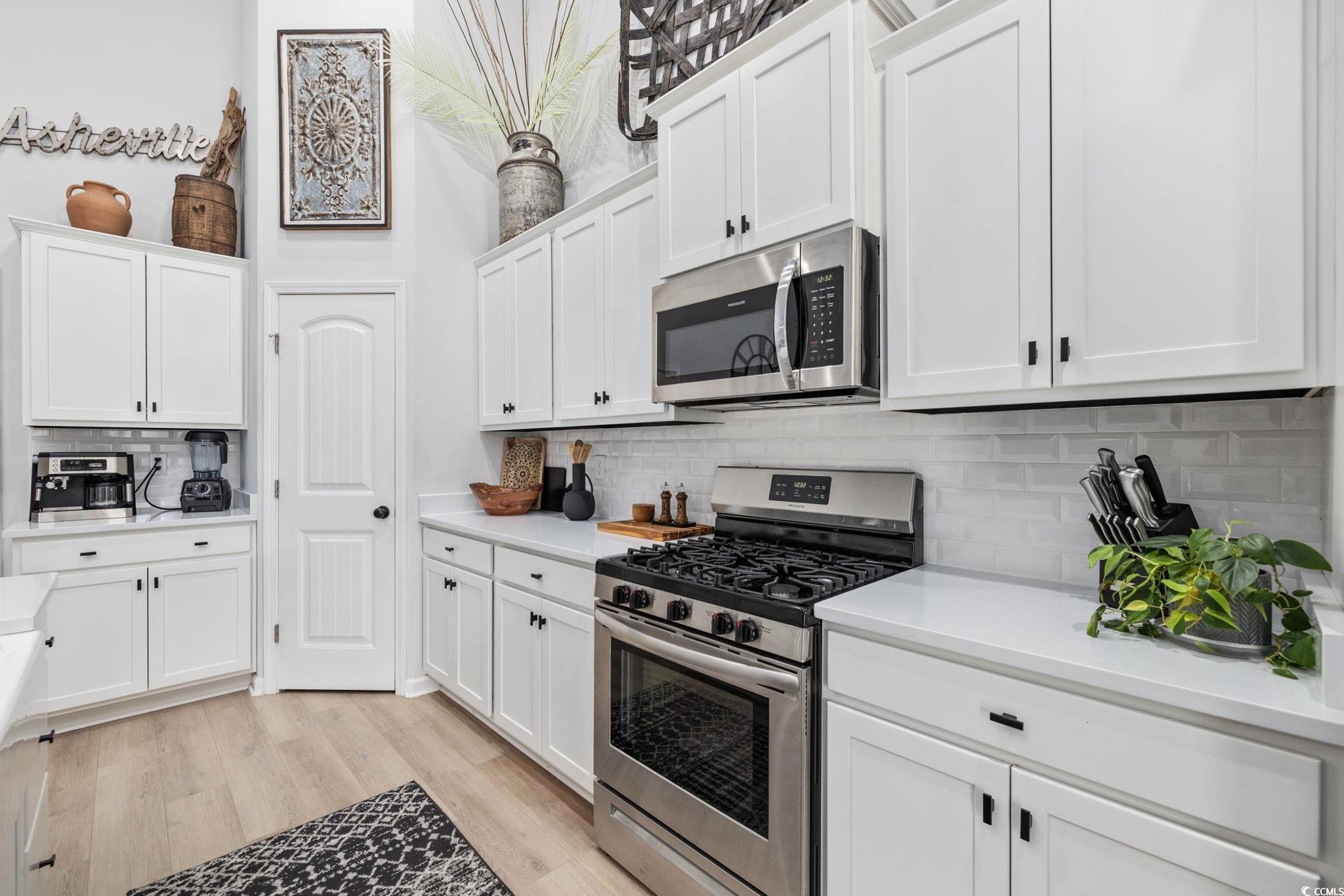 239 Lifestyle Court Surfside Beach, SC 29575 - Photo 10 of 40