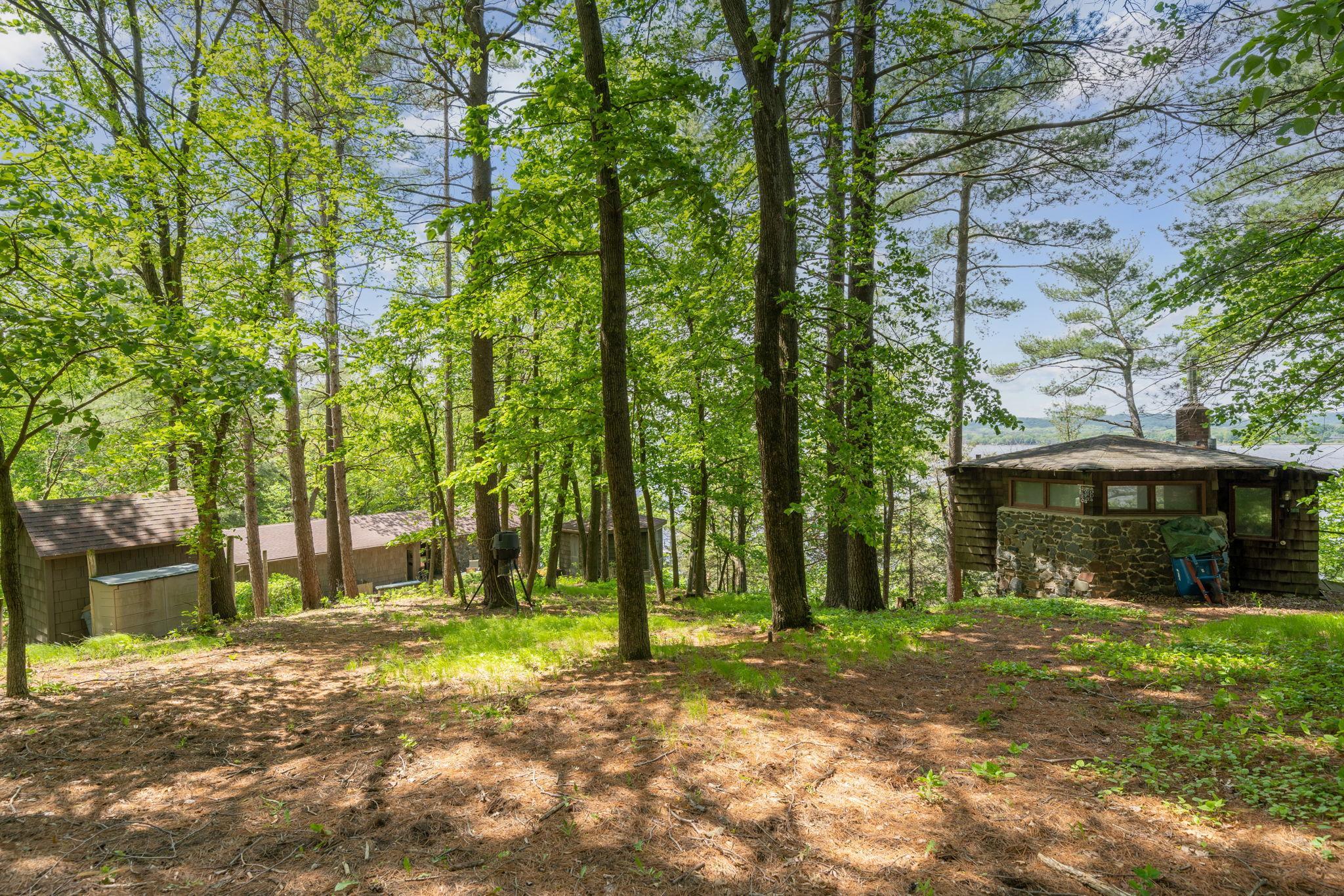 310-312 North Cove Road Hudson, WI 54016 - Photo 26 of 39 Gallery Image 26
