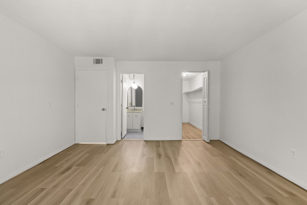 7 Shadowbrook Lane, Unit 34 Milford, MA 01757 - Photo 7 of 19