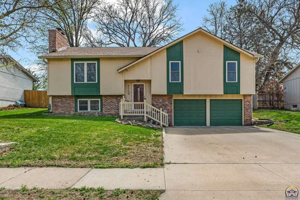 $268,500 | 4209 Southwest 35th Terrace, Topeka, KS 66614