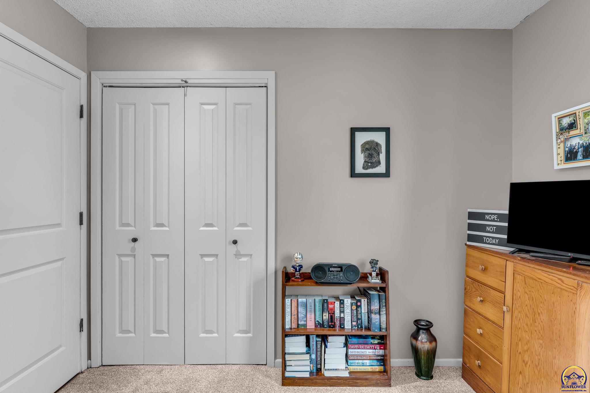 4209 Southwest 35th Terrace Topeka, KS 66614 - Photo 16 of 39