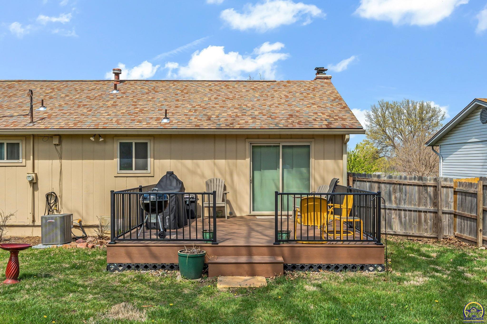 4209 Southwest 35th Terrace Topeka, KS 66614 - Photo 38 of 39