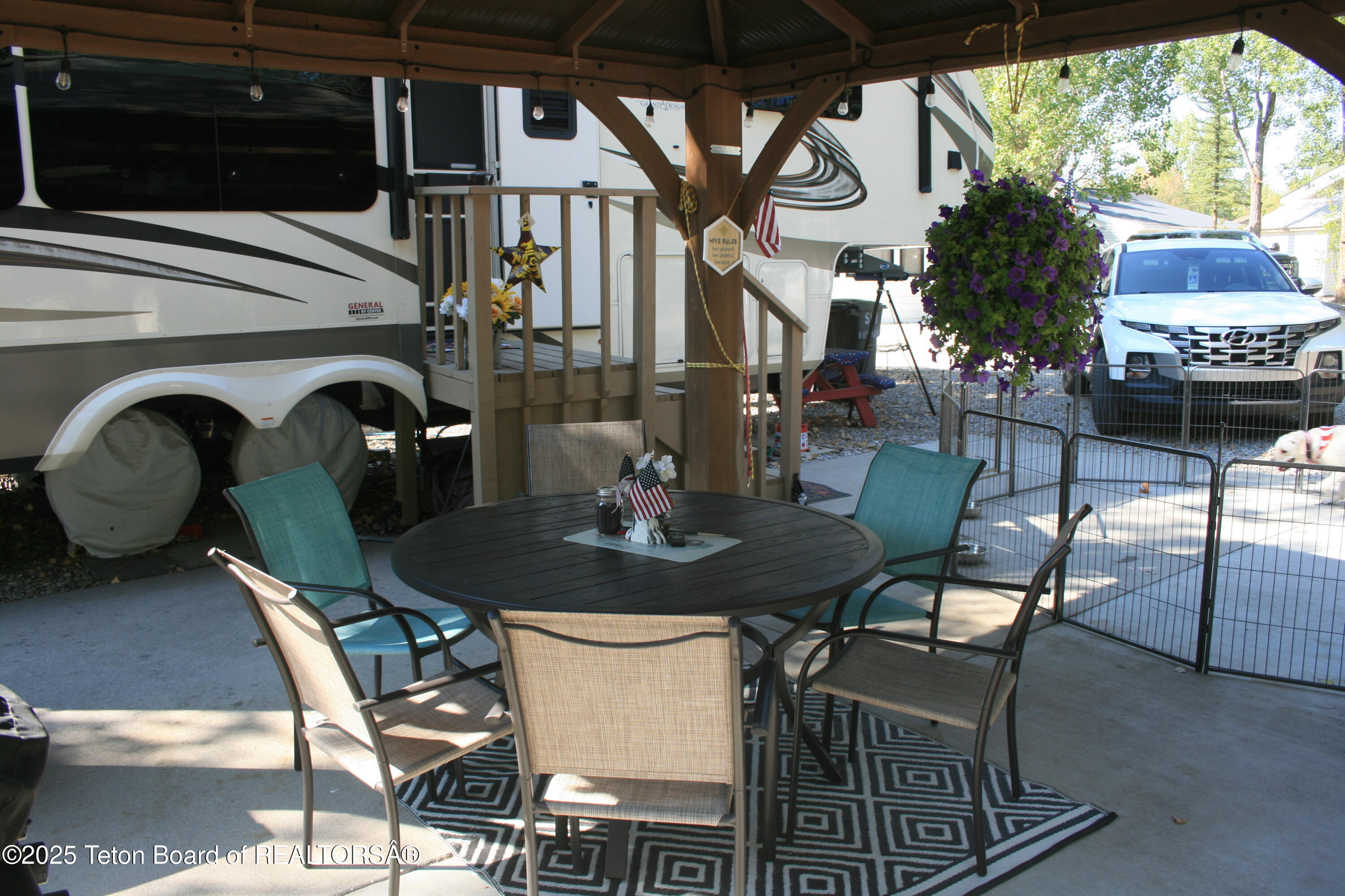 40 Muleshoe Road Thayne, WY 83127 - Photo 6 of 26 IMG_0728