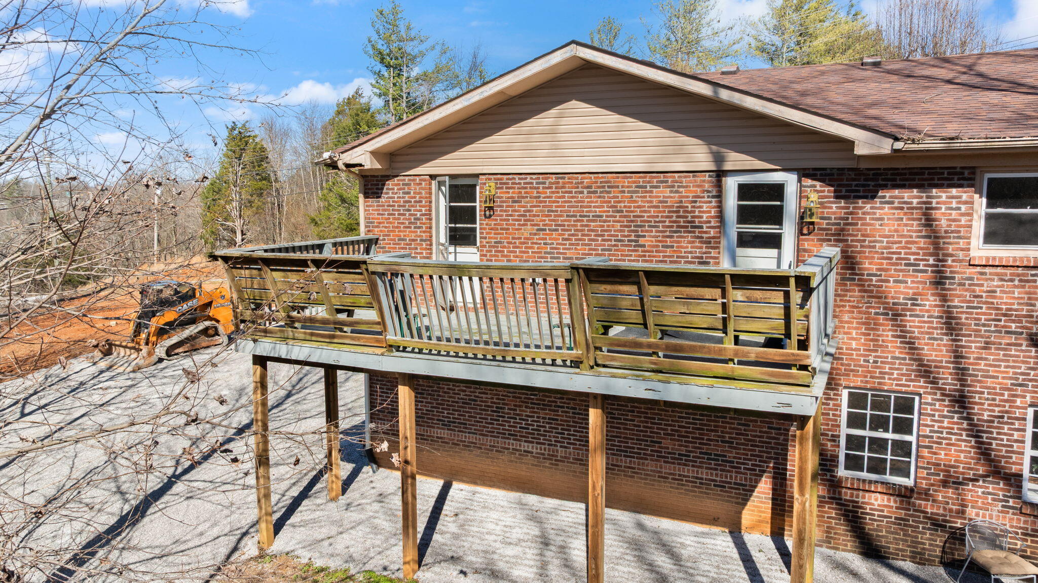 539 Hacker Road Somerset, KY 42503 - Photo 11 of 83 94-web-or-mls-DJI_20260220141102_0619_D