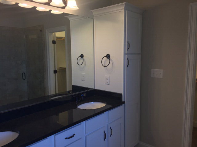 7106 Rocky Rd Loop Gulf Shores, AL 36542 - Photo 4 of 17 Master Bath