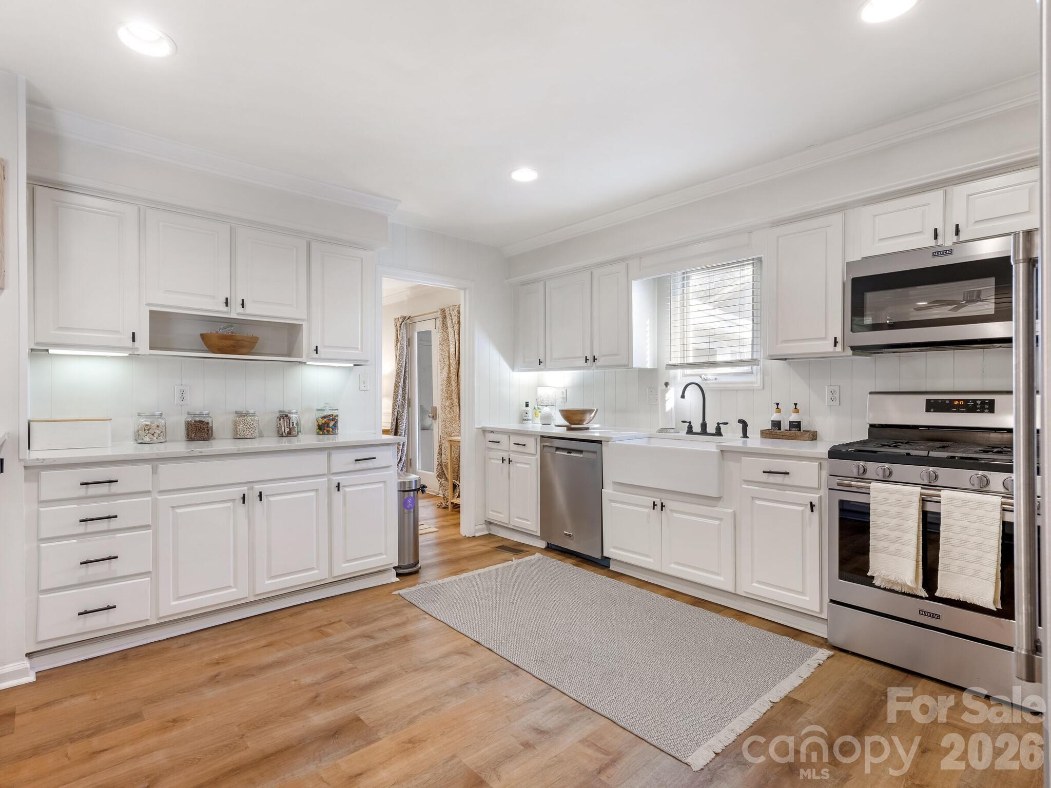 9008 Raintree Lane Charlotte, NC 28277 - Photo 9 of 32