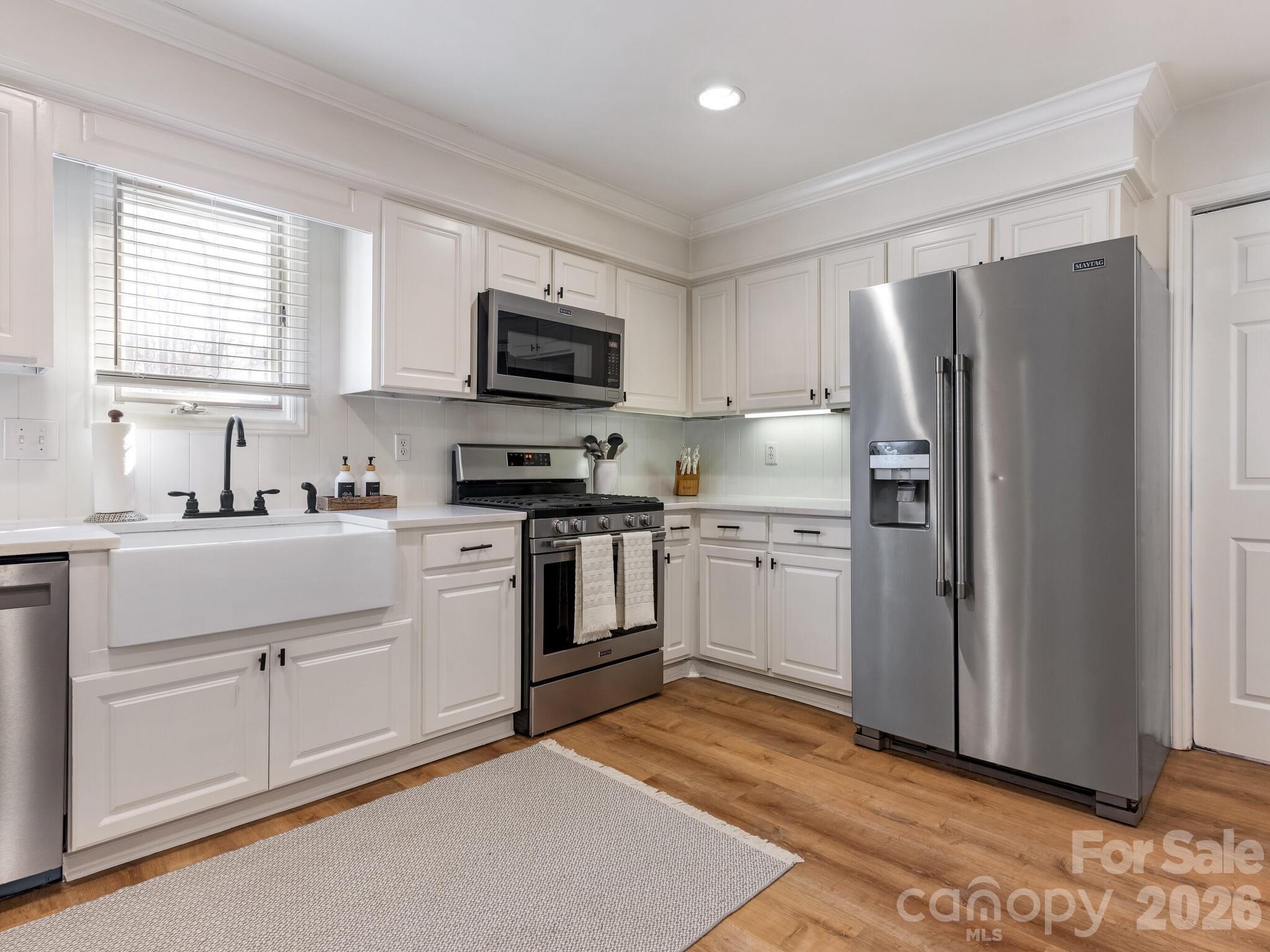 9008 Raintree Lane Charlotte, NC 28277 - Photo 10 of 32