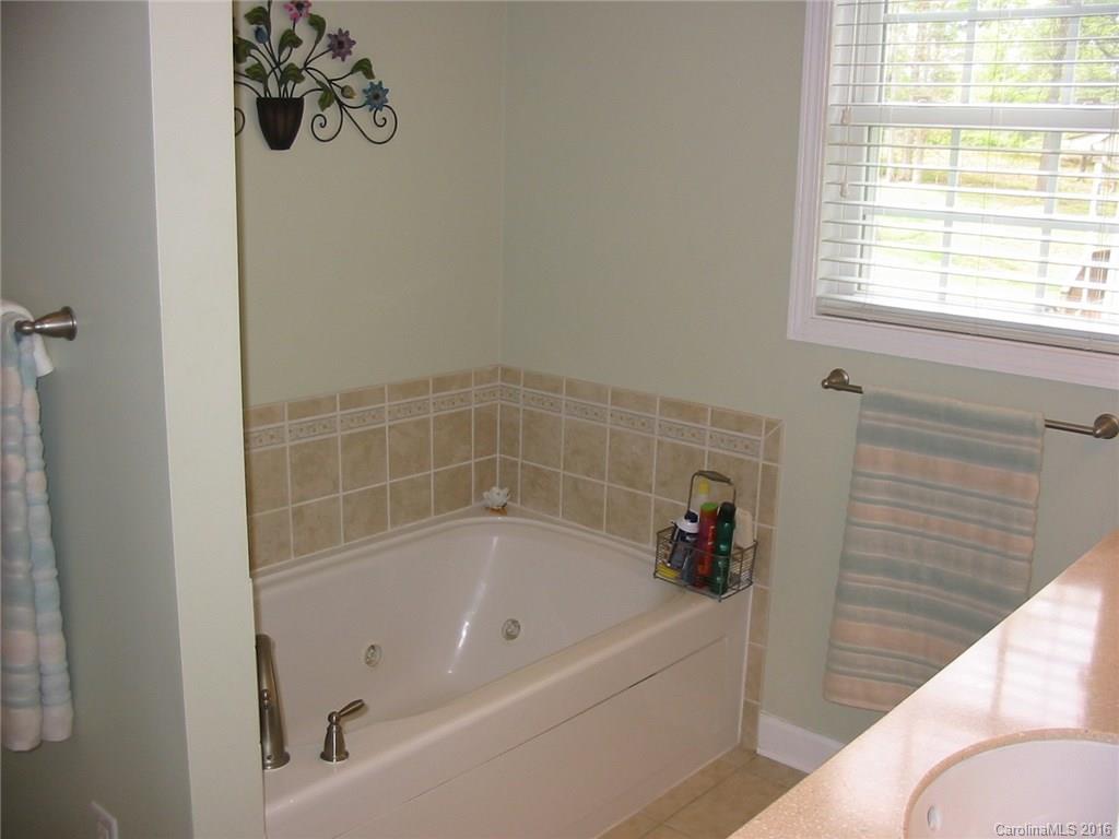 473 Rutledge Drive, Unit 28 Catawba, SC 29704 - Photo 9 of 16 Gallery Image 9