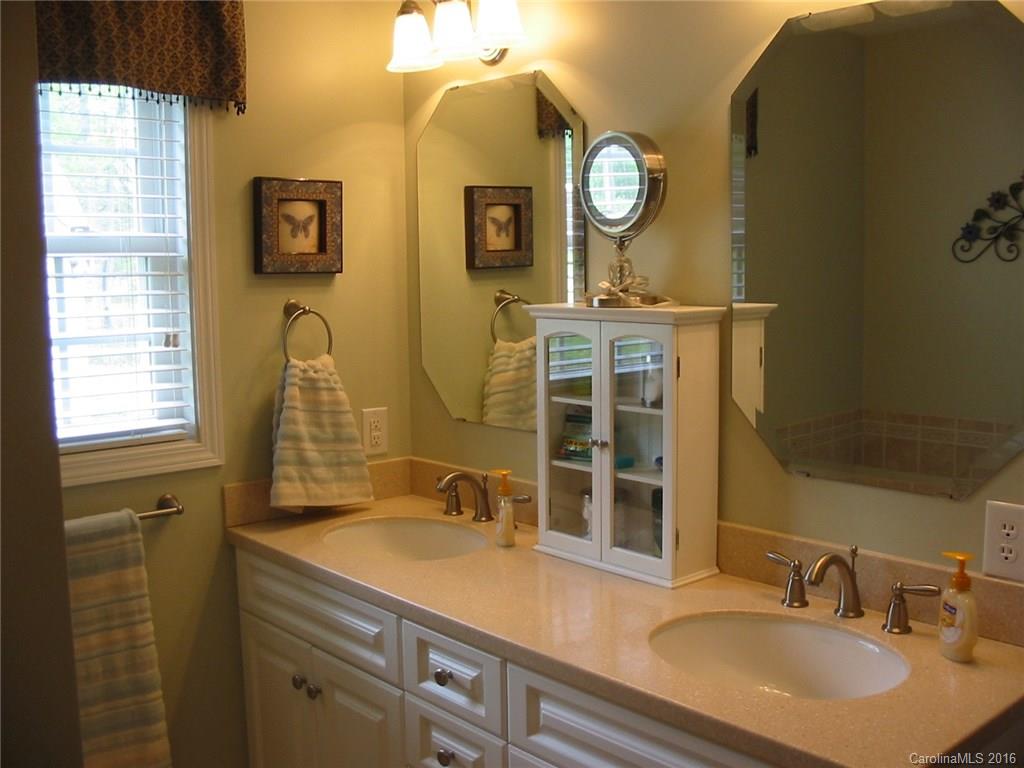 473 Rutledge Drive, Unit 28 Catawba, SC 29704 - Photo 10 of 16 Gallery Image 10