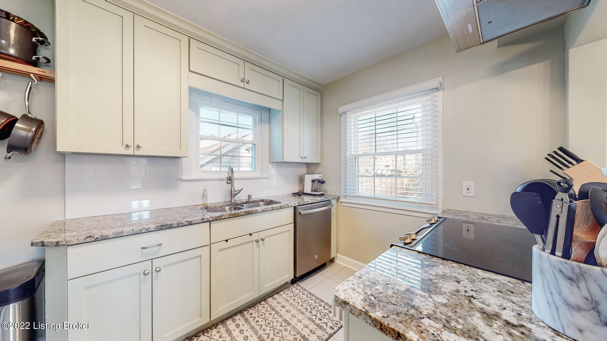 1021 Greenleaf Road Louisville, KY 40213 - Photo 10 of 42 Kitchen