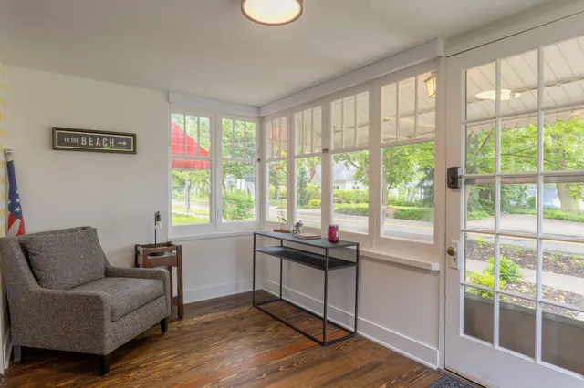 $1,150,000 | 678 Lake Street, Saugatuck, MI 49453