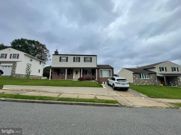 $570,000 | 870 Morefield Road, Philadelphia, PA 19115