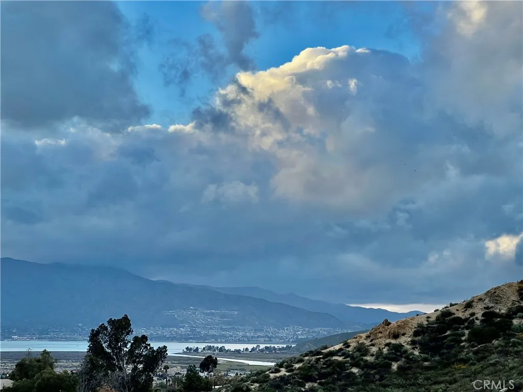 1 Sheri Wildomar, CA 92595 - Photo 16 of 16 a view of a yard