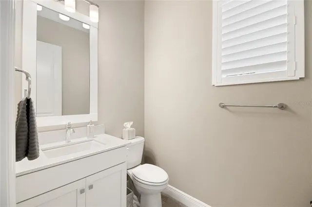 $1,899,000 | 8083 Waterbend Trail, Sarasota, FL 34240