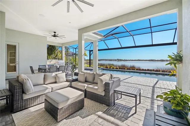 $1,899,000 | 8083 Waterbend Trail, Sarasota, FL 34240