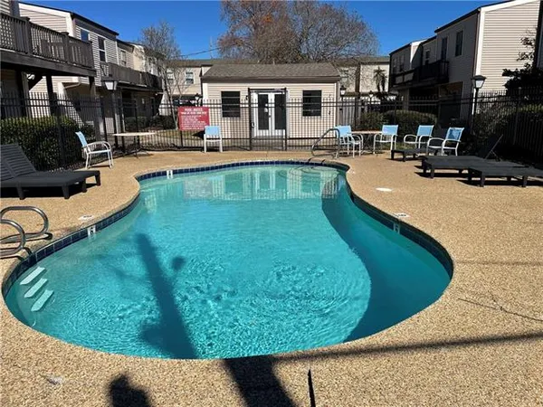 $1,200 | 1020 St Julien Drive, Unit 104, Kenner, LA 70065