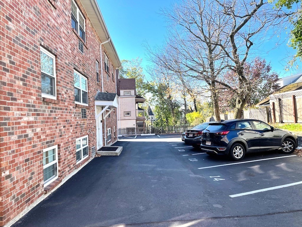 116 Sycamore Street, Unit 26 Somerville, MA 02145 - Photo 13 of 15